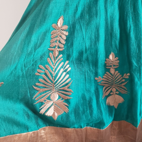 Emerald Green Indian/Pakistani Anarkali - Picture 4 of 10